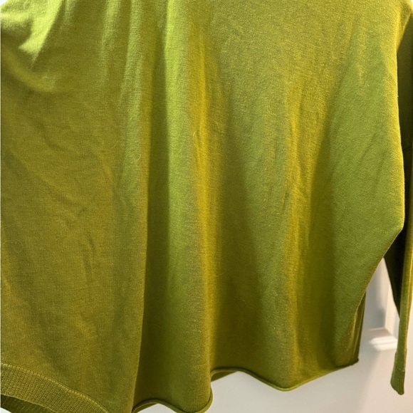 Stunning EF Sweater - Picture 6 of 11